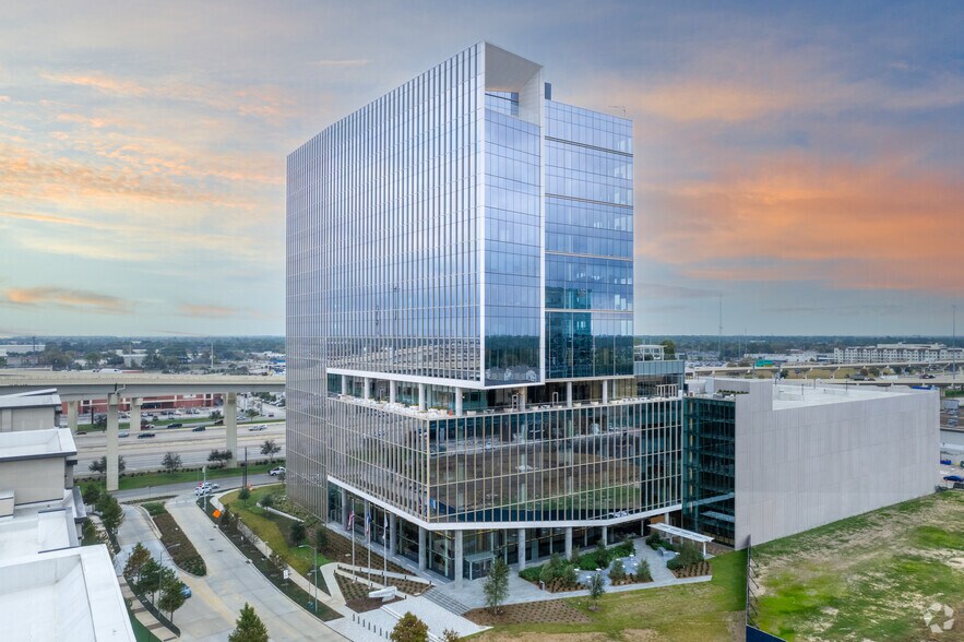 Primary Photo Of 800 Town & Country Blvd, Houston Unknown For Lease