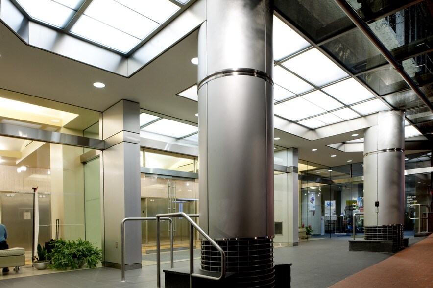 More Photos Of 1400-1407 SW 5th Ave, Portland Office For Lease