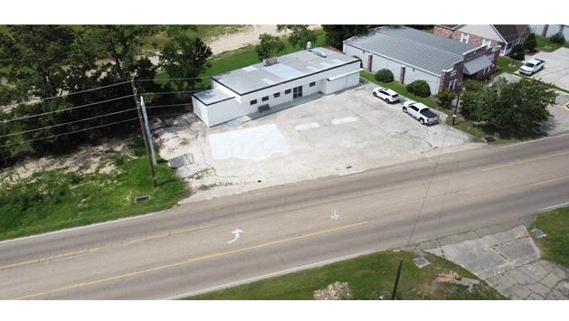 More Photos Of 1705 C M Fagan Dr, Hammond Convenience Store For Sale