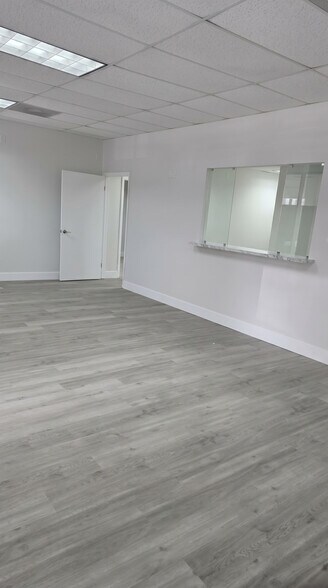 More Photos Of 7100 W Commercial Blvd, Lauderhill Unknown For Lease