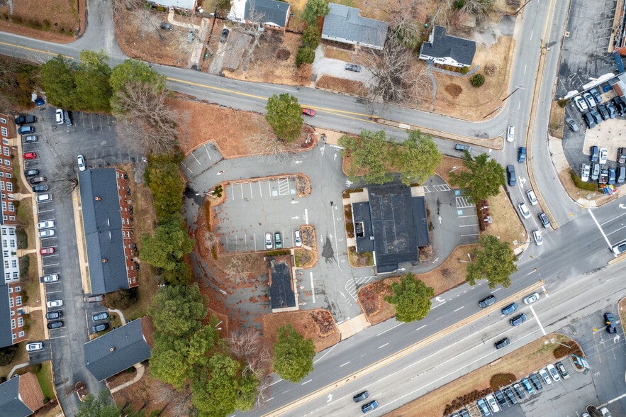 More Photos Of 9000 Patterson Ave, Richmond Freestanding For Sale