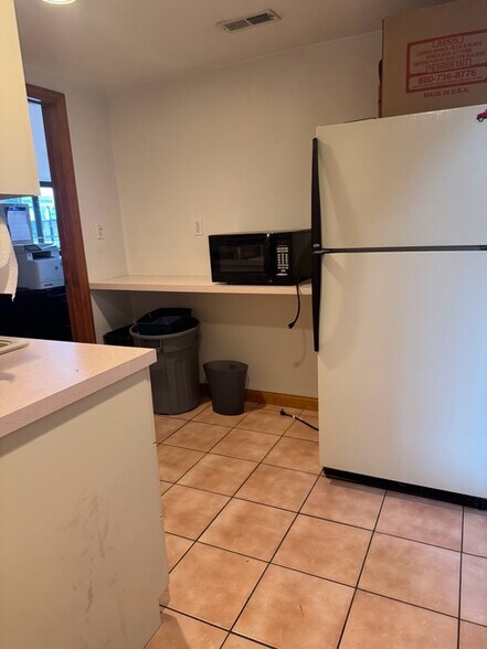 More Photos Of 1101 Lincoln Hwy, North Versailles Showroom For Sale