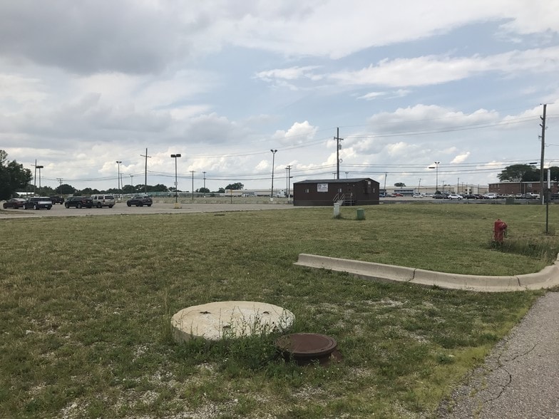 More Photos Of 24095 Vance Ave, Hazel Park Land For Sale