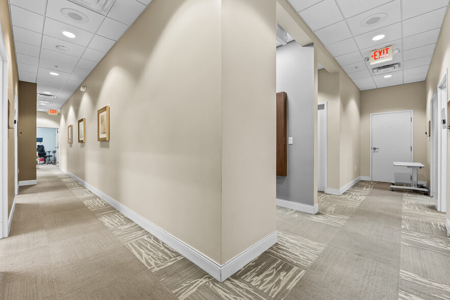 More Photos Of 6705 S Red Rd, Coral Gables Office Residential For Lease