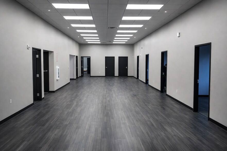 More Photos Of 13001 Mahoning Ave, North Jackson Warehouse For Lease