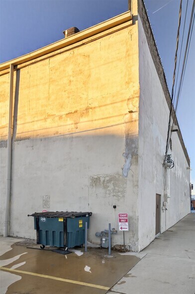 More Photos Of 602 G Ave, Grundy Center Fast Food For Sale