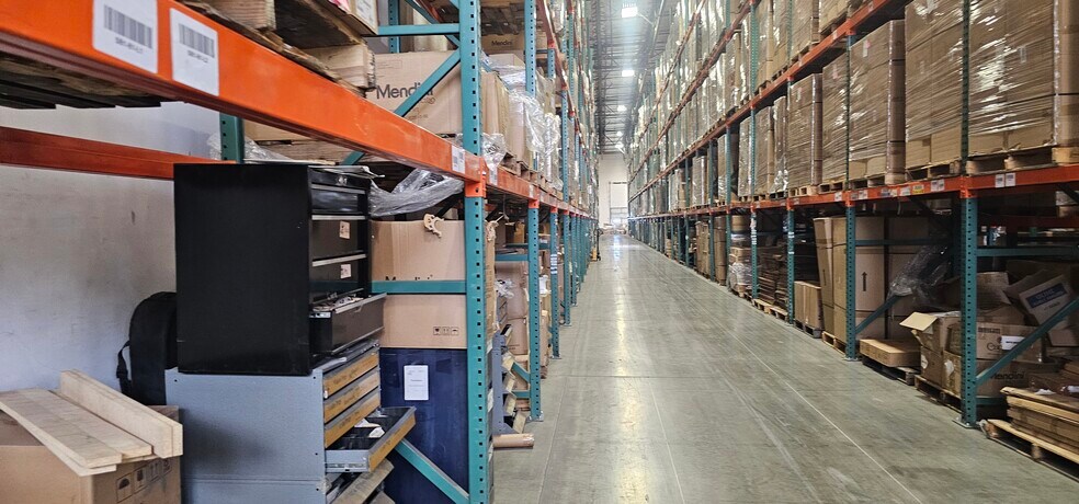 More Photos Of 27040 San Bernardino Ave, Redlands Distribution For Lease