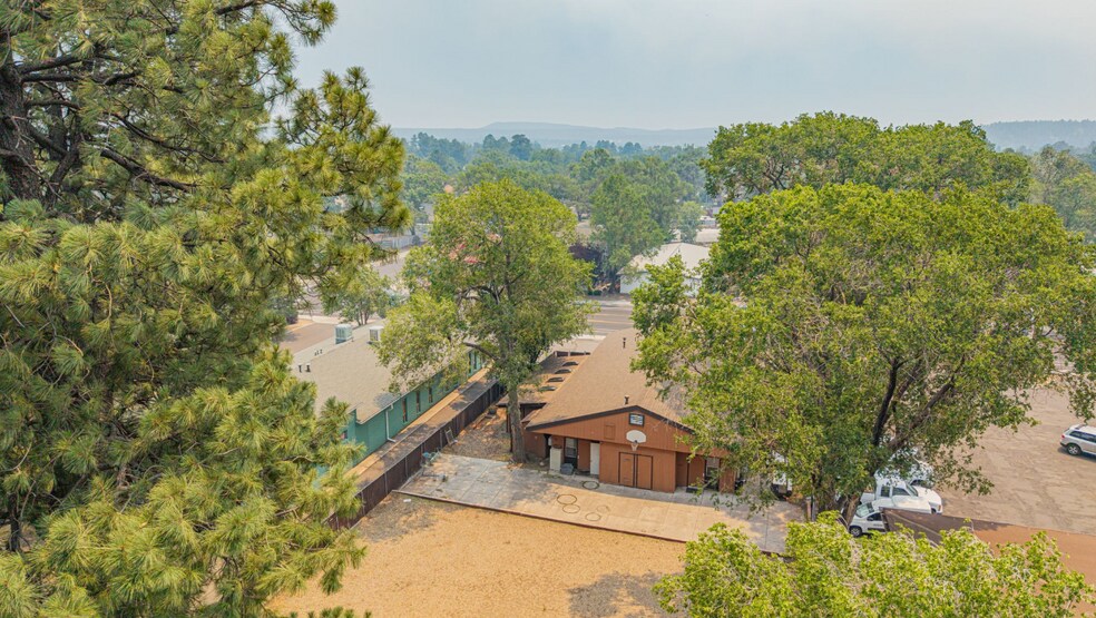 More Photos Of 2212 E Cedar Ave, Flagstaff General Retail For Sale