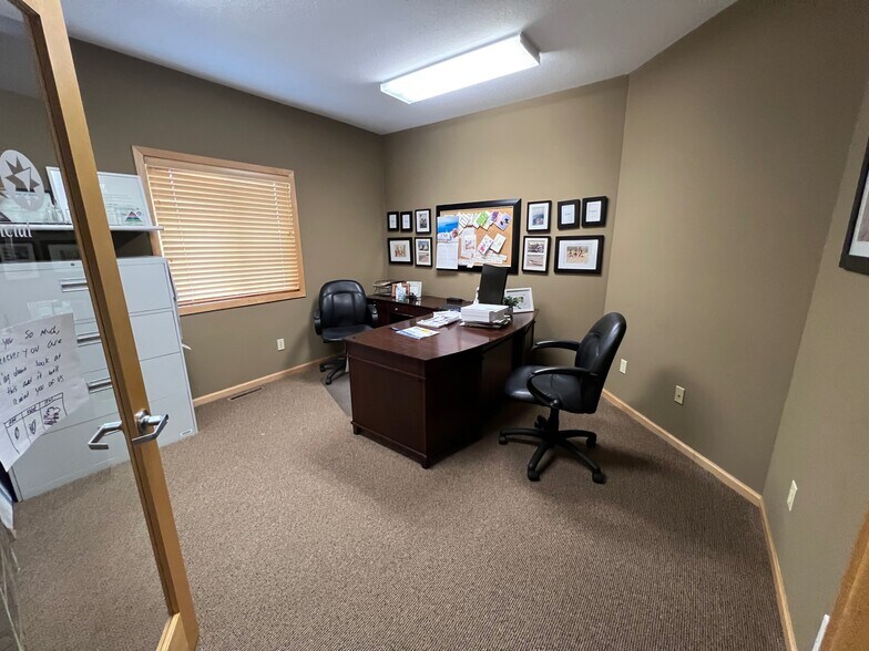 More Photos Of 3169 Fernbrook Ln N, Plymouth Office For Sale