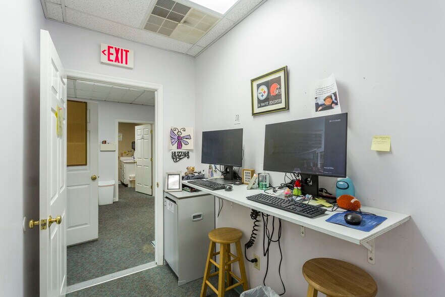 More Photos Of 1947 Medical Ave, Harrisonburg Medical For Lease