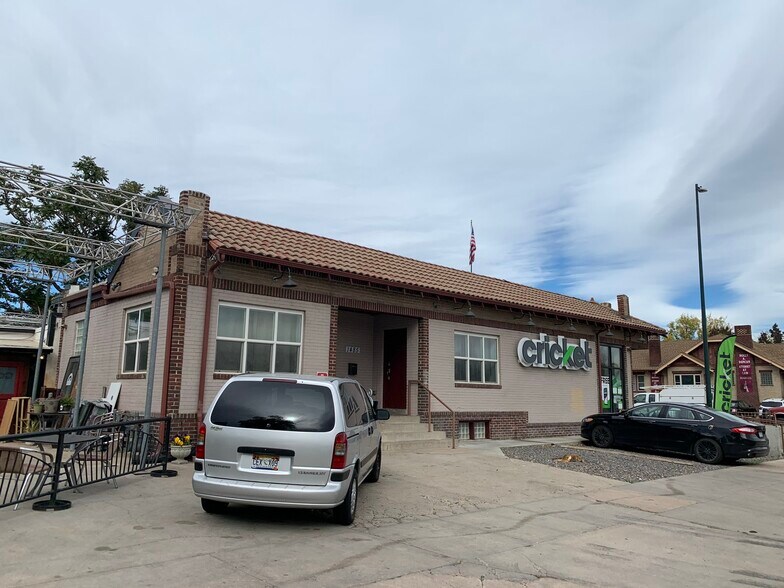 More Photos Of 3900-3910 W Colfax Ave, Denver Storefront For Lease