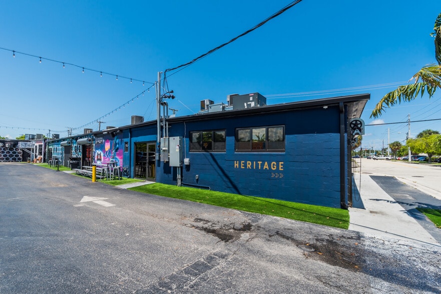 More Photos Of 900 N Flagler Dr, Fort Lauderdale General Retail For Lease