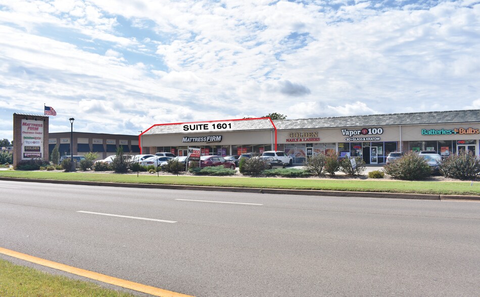 More Photos Of 1515 S Broadway, Edmond Unknown For Lease