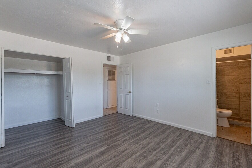 More Photos Of 3115 N 55th Ave, Phoenix Apartments For Sale
