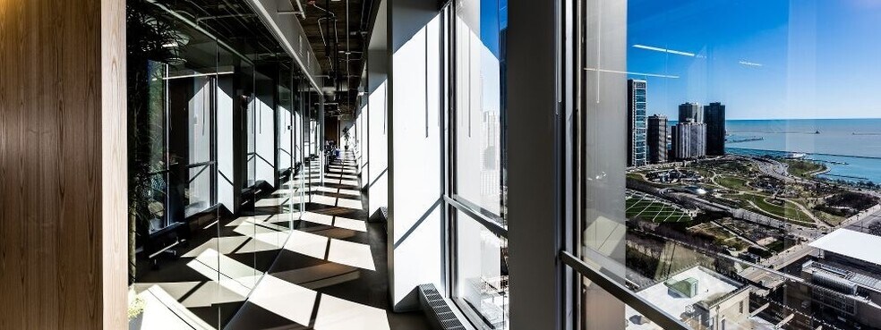 More Photos Of 55 E Monroe St, Chicago Office Residential For Lease