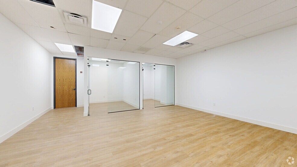 Photo of 1st Floor Ste 115 - Suite for 4