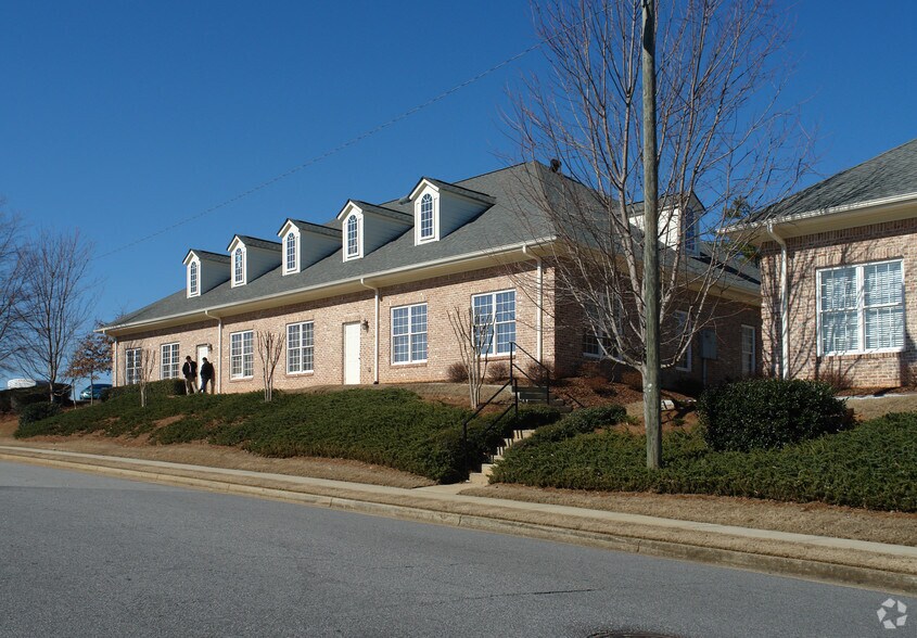 More Photos Of 3505 Duluth Park Ln, Duluth Office For Sale