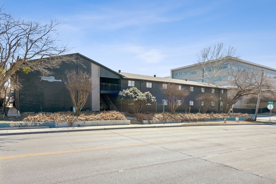 More Photos Of , Dallas Multifamily For Sale
