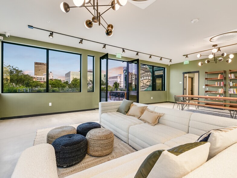 More Photos Of 1108 Nueces St, Austin Apartments For Lease