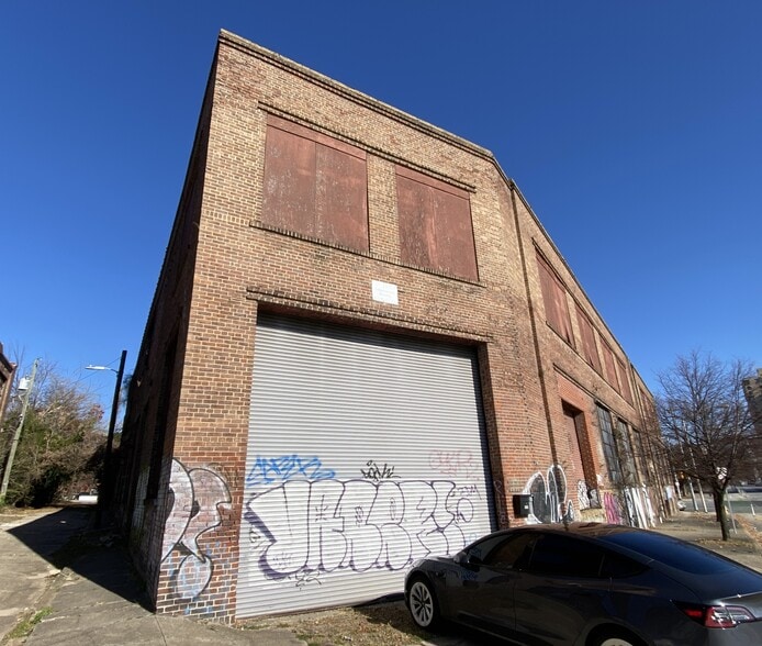 More Photos Of 926-938 E Monument St, Baltimore Warehouse For Sale