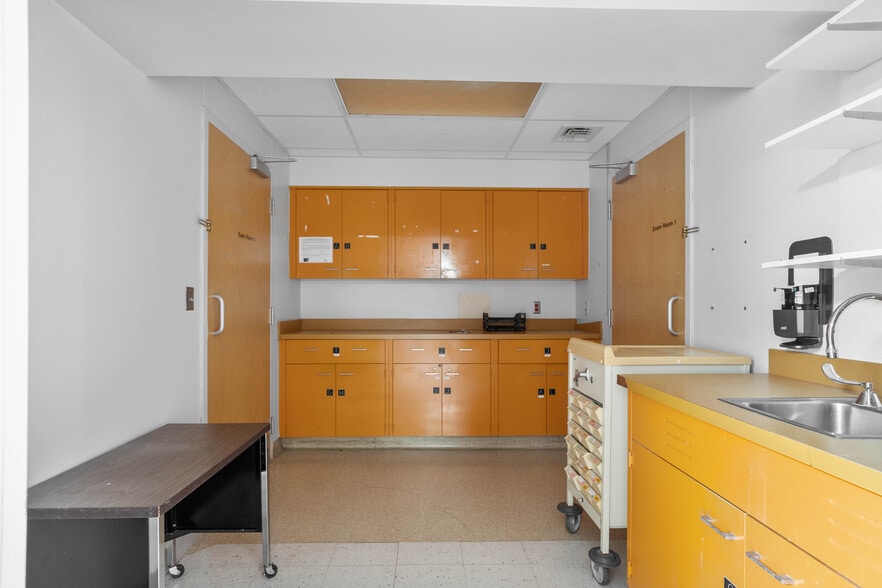 More Photos Of 94 Hospital St, Ridgway Specialty For Sale