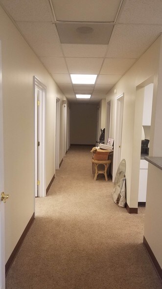 More Photos Of 559 Frost Ave, Warrenton Medical For Lease