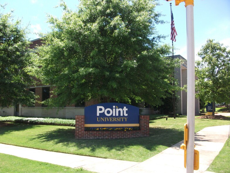 More Photos Of 1201 2nd Ave, West Point Restaurant For Sale