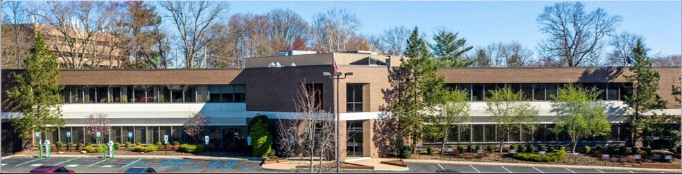 More Photos Of 6 Arrow Rd, Ramsey Office For Lease