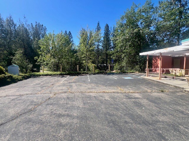 More Photos Of 1005 Fowler Way, Placerville Medical For Sale