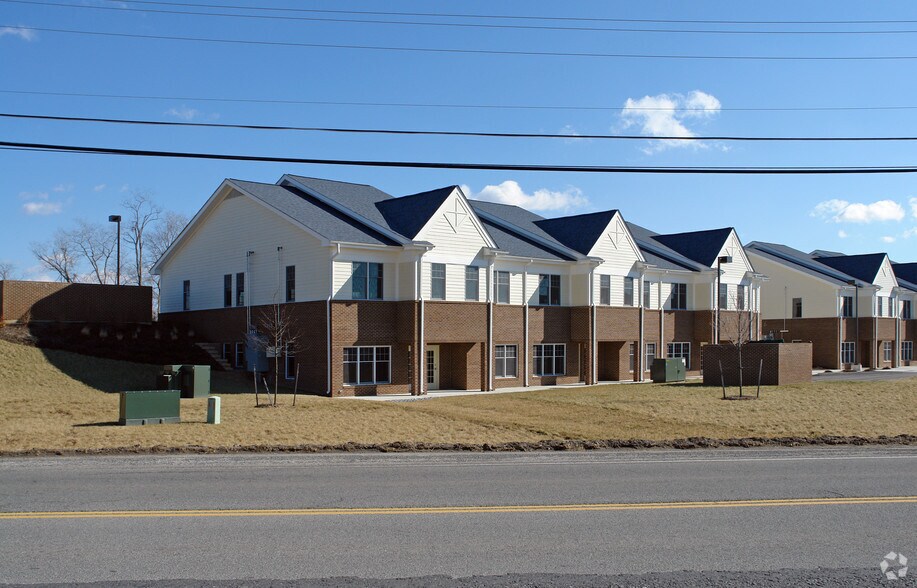 More Photos Of 42 Trifecta Pl, Charles Town Unknown For Lease