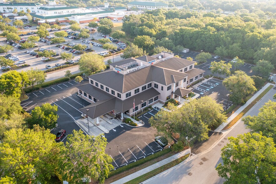 More Photos Of 6311 Atrium Dr, Bradenton Office Residential For Lease