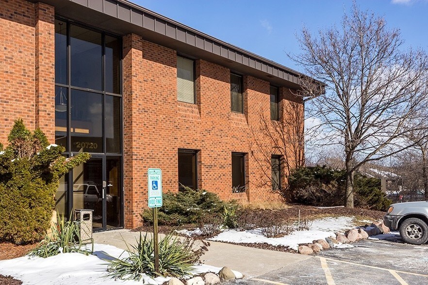 More Photos Of 20700 Watertown Rd, Waukesha Unknown For Lease