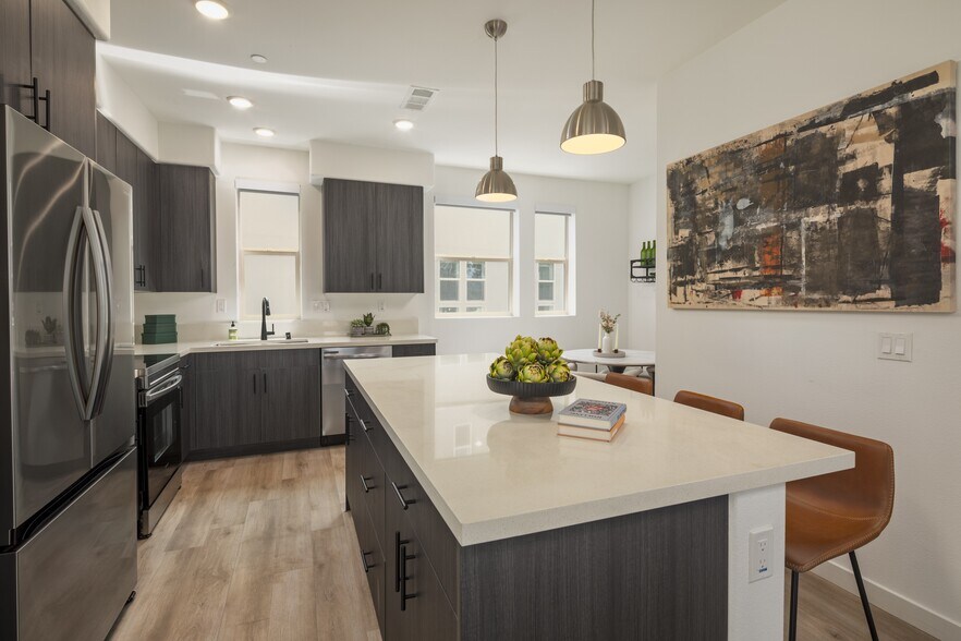 More Photos Of 1771 Blake Ave, Los Angeles Apartments For Lease