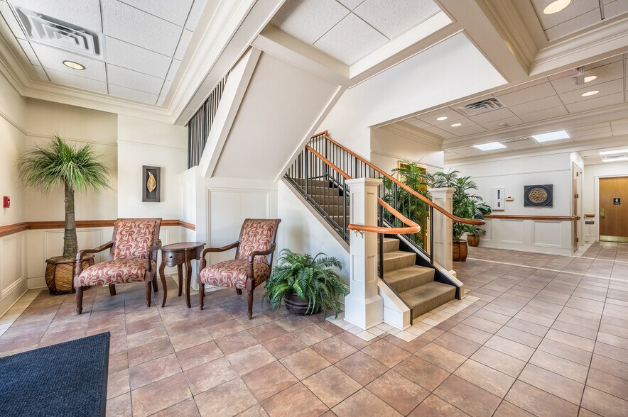 More Photos Of 3520 W Montague Ave, North Charleston Unknown For Lease