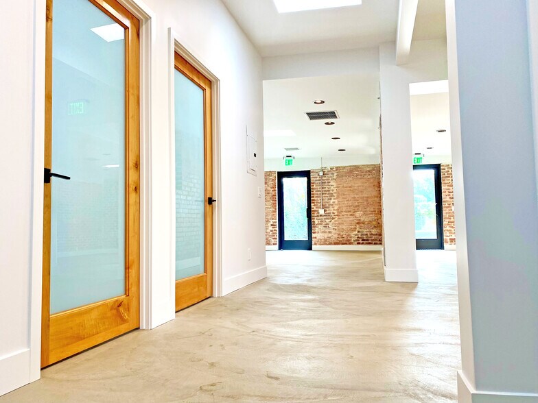 More Photos Of 809 Chapala St, Santa Barbara Loft Creative Space For Lease