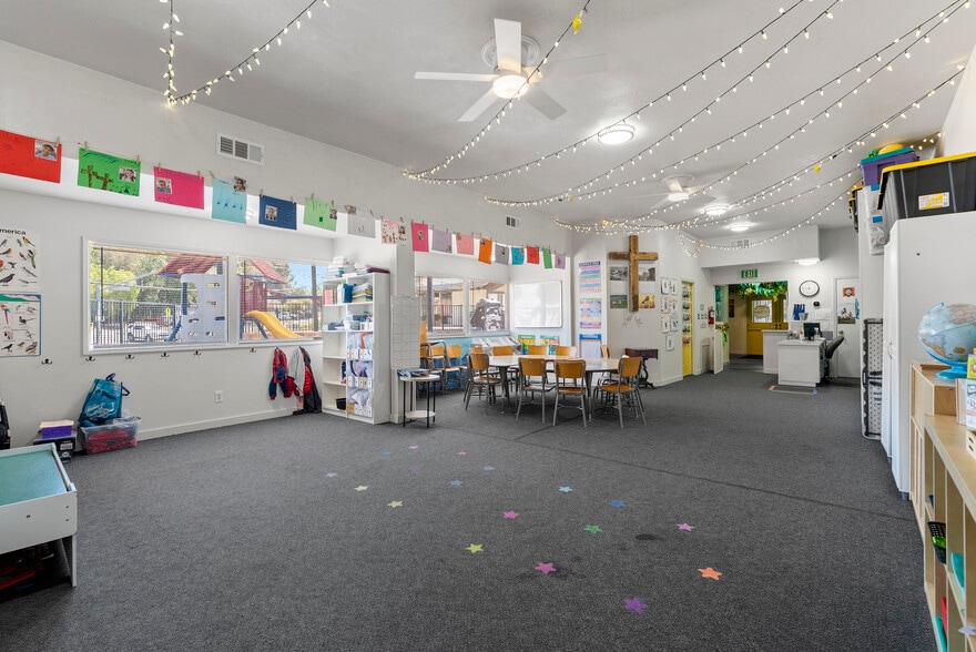 More Photos Of 1109 E Fallbrook St, Fallbrook Religious Facility For Sale