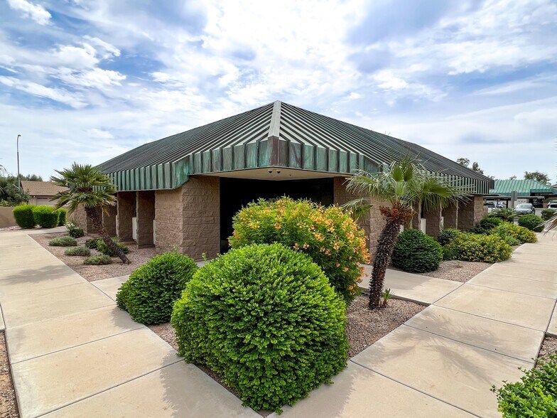 More Photos Of 908 W Chandler Blvd, Chandler Office For Sale