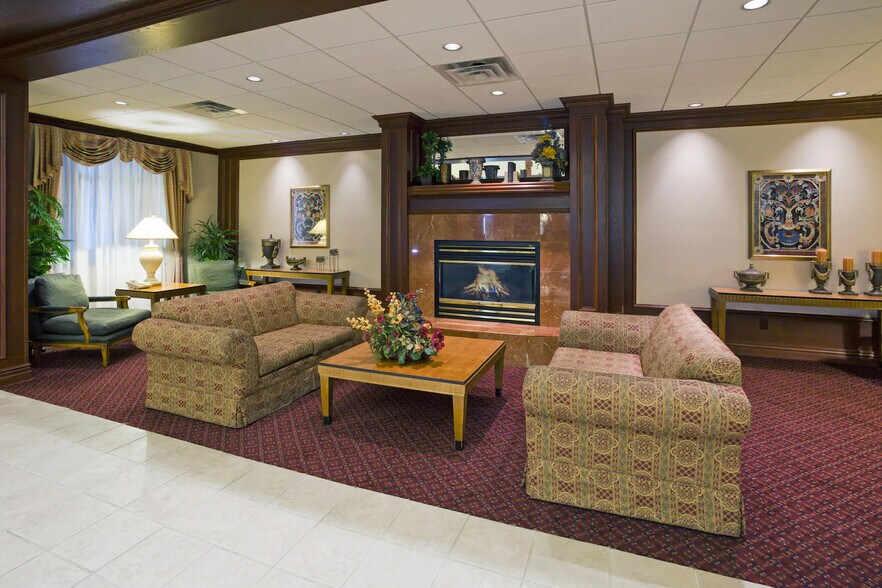 More Photos Of 5217 E Terrace Dr, Madison Hotel For Sale