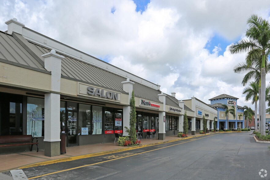 More Photos Of 7034-7166 Beracasa Way, Boca Raton General Retail For Lease