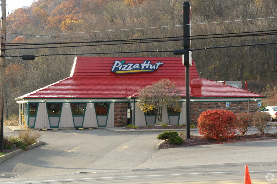 Primary Photo Of 112 Perry Hwy, Harmony Restaurant For Sale