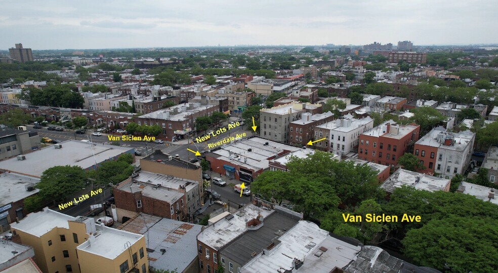 More Photos Of 622 Van Siclen Ave, Brooklyn General Retail For Sale