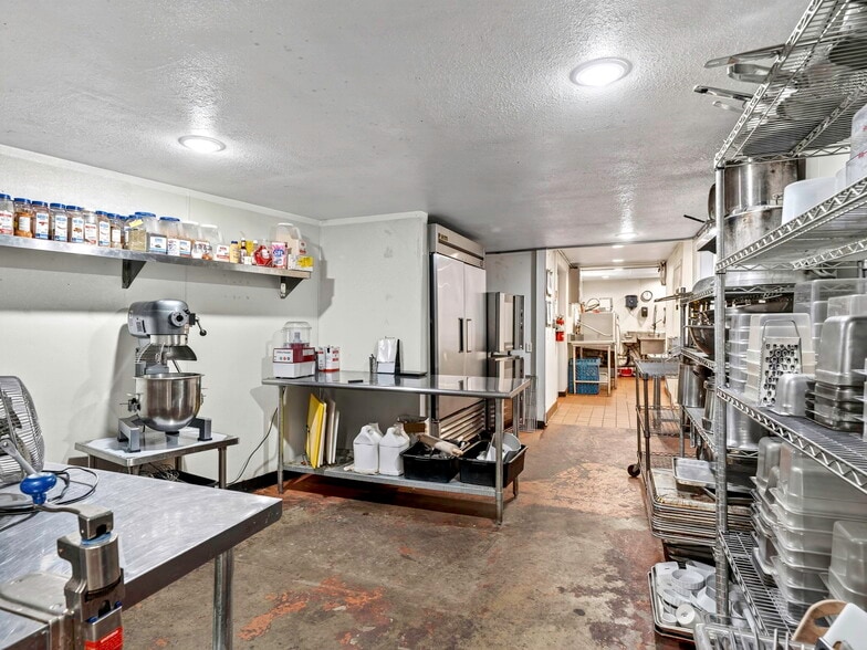 More Photos Of 16451 Golf rd, Cobb Golf Course Driving Range For Sale