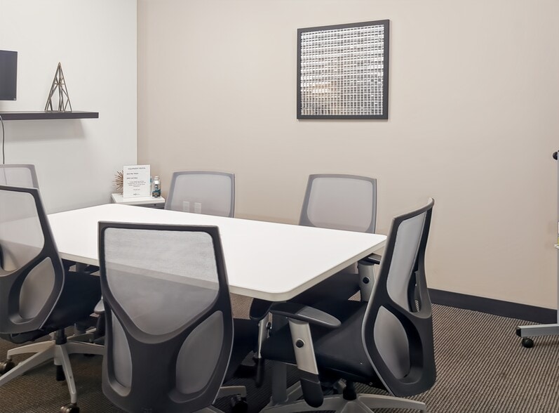 More Photos Of 2598 E Sunrise Blvd, Fort Lauderdale Coworking Space