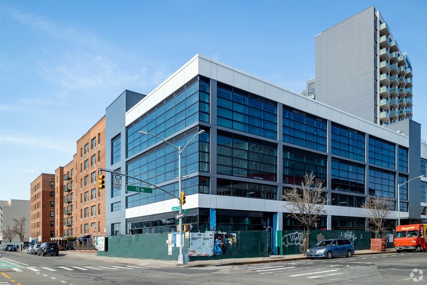 Primary Photo Of 86-55 Queens Blvd, Elmhurst Parking Garage For Lease