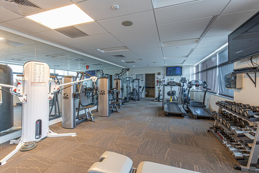 More Photos Of 380 Airport Rd, Ignacio Office Residential For Sale