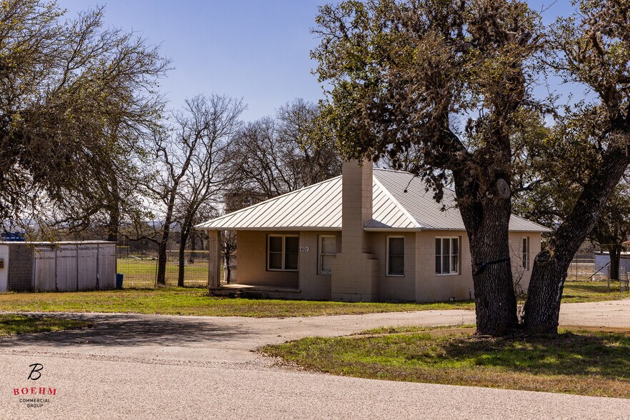 More Photos Of 601 Peterson Farm Rd, Kerrville Land For Sale