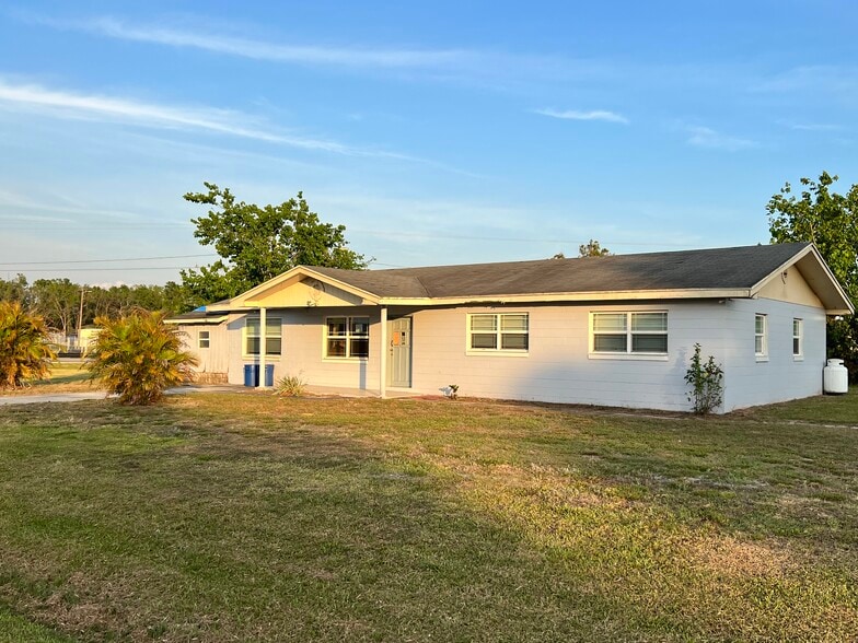 3052 School House Rd, Zolfo Springs, FL 33890 Religious Facility For