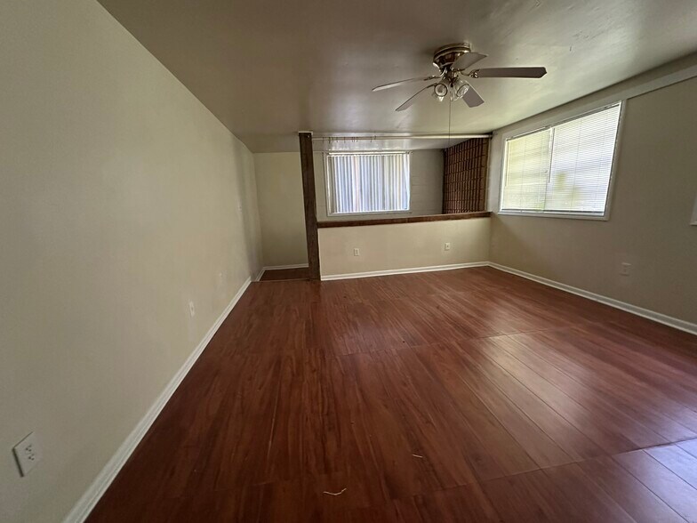 More Photos Of 555 E Boyd Dr, Baton Rouge Multifamily For Sale