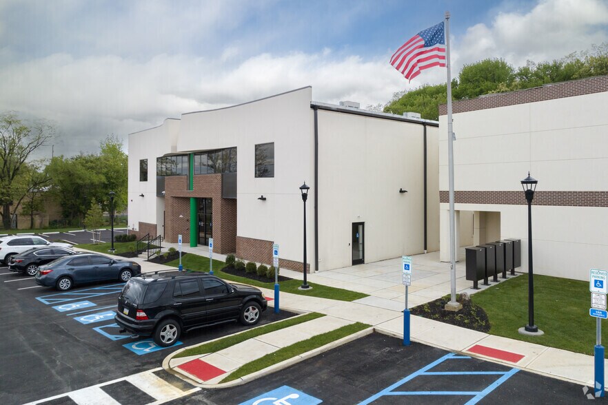 More Photos Of 4 Haddonfield Rd, Cherry Hill Loft Creative Space For Lease