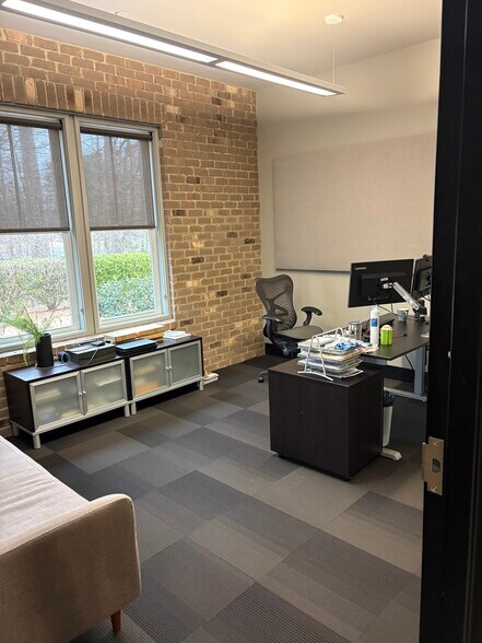 More Photos Of 12220 Birmingham Hwy, Alpharetta Office For Sale